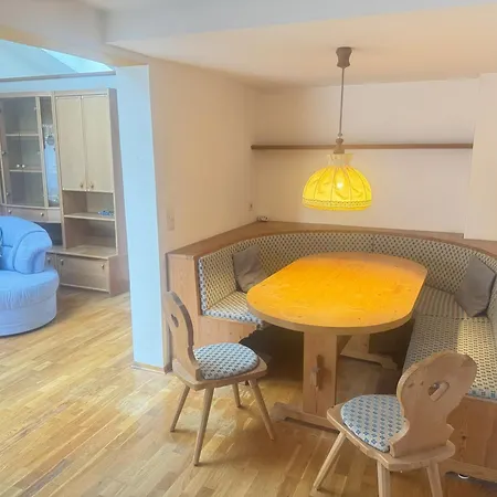 아파트 110 Sqm Family With Generous Private Outdoor Area 인스브루크
