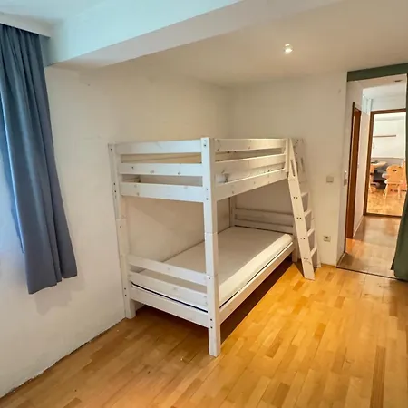 Apartament 110 Sqm Family With Generous Private Outdoor Area *